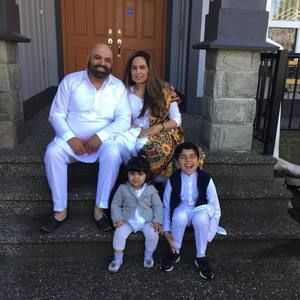 Meet your Posher, Mandip